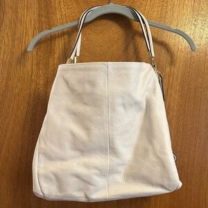 Coach white pebbled leather shoulder bag purse 3 compartments tan satin interior